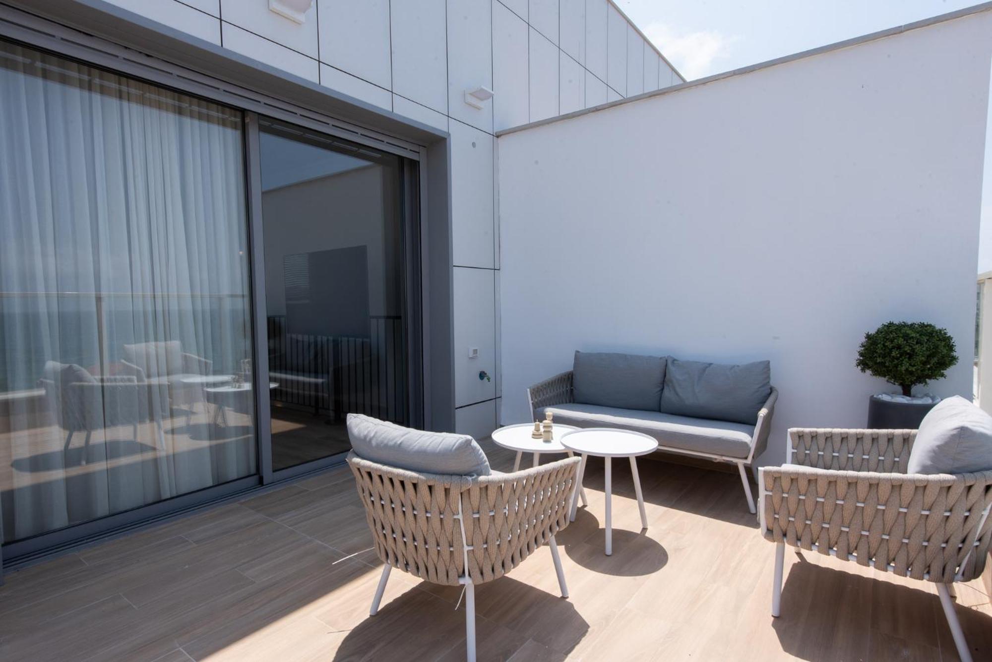 Port - Luxury Seaview Penthouse W Jaccuzzi