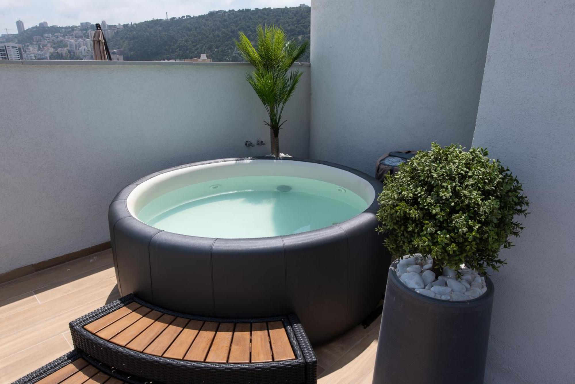 Port - Luxury Seaview Penthouse W Jaccuzzi Апартаменты *
